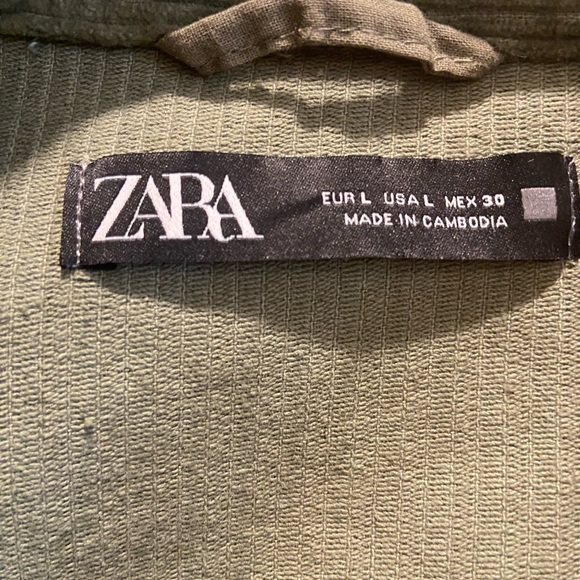 Green corduroy Jacket - Picture 4 of 4